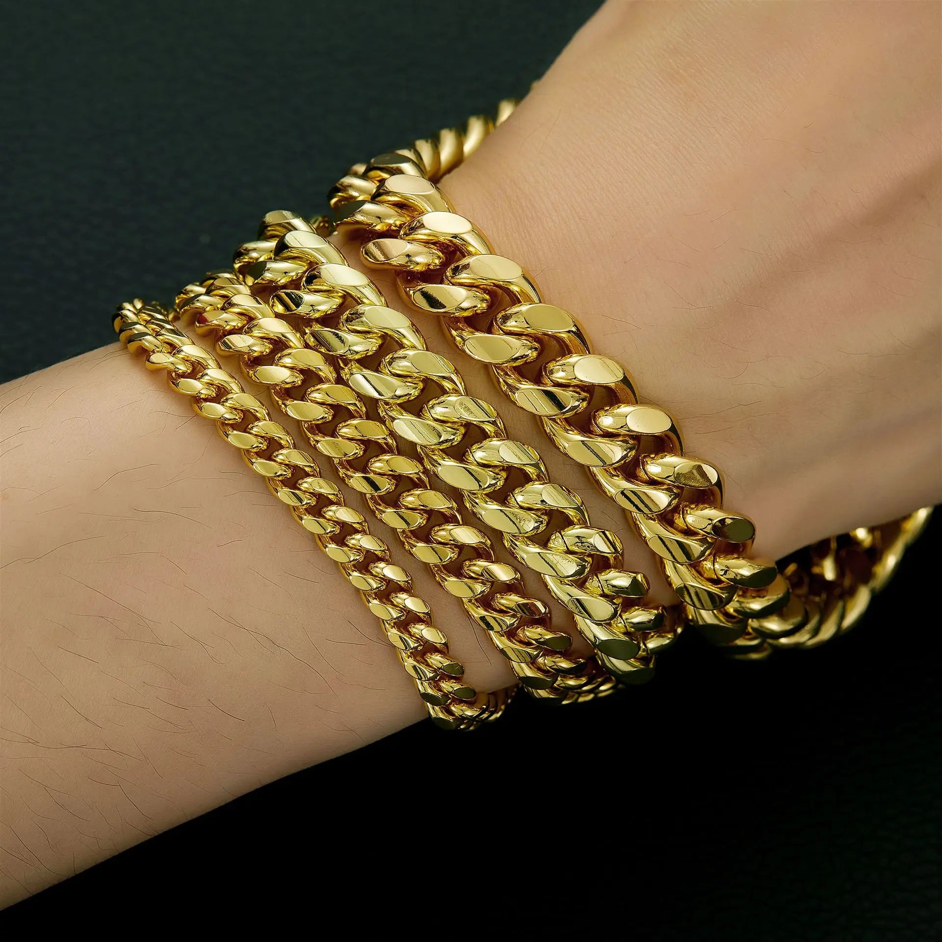 Cuban Link Chain Necklace – Gold Plated