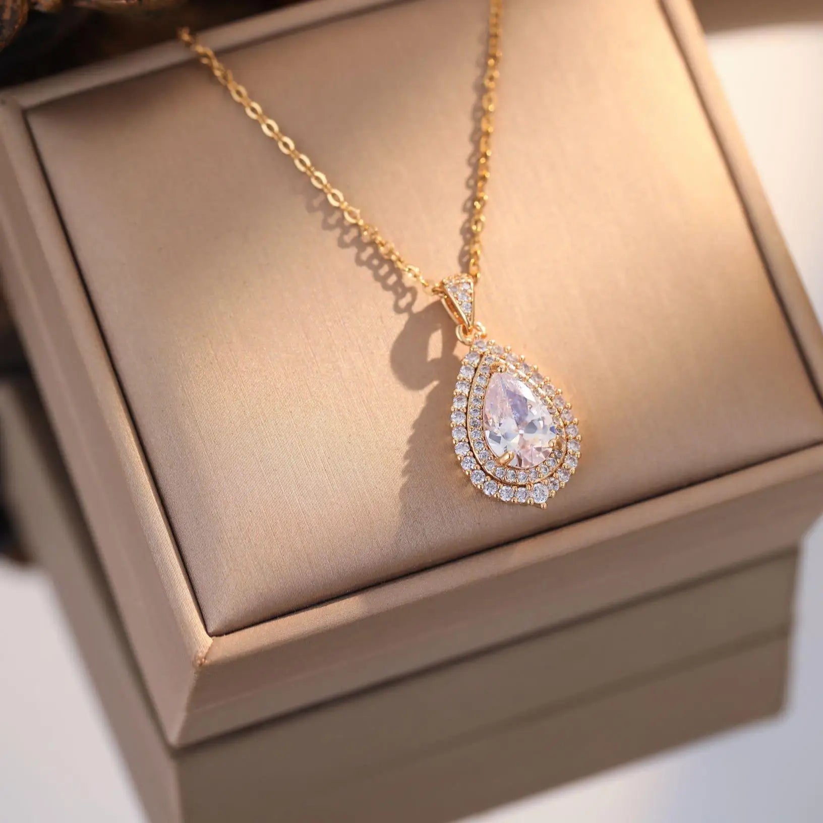 Zircon Drop Necklace – Elegant Stainless Steel
