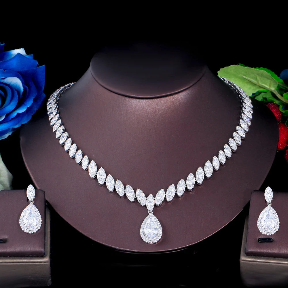 Sapphire Elegance Jewelry Set
