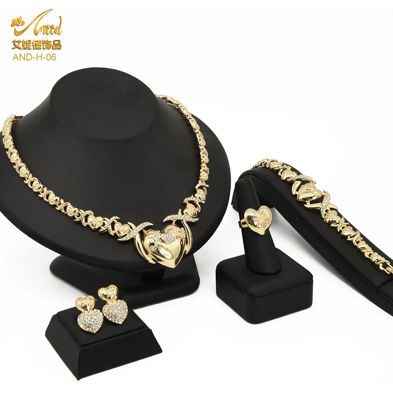 Golden Majesty Jewelry Set